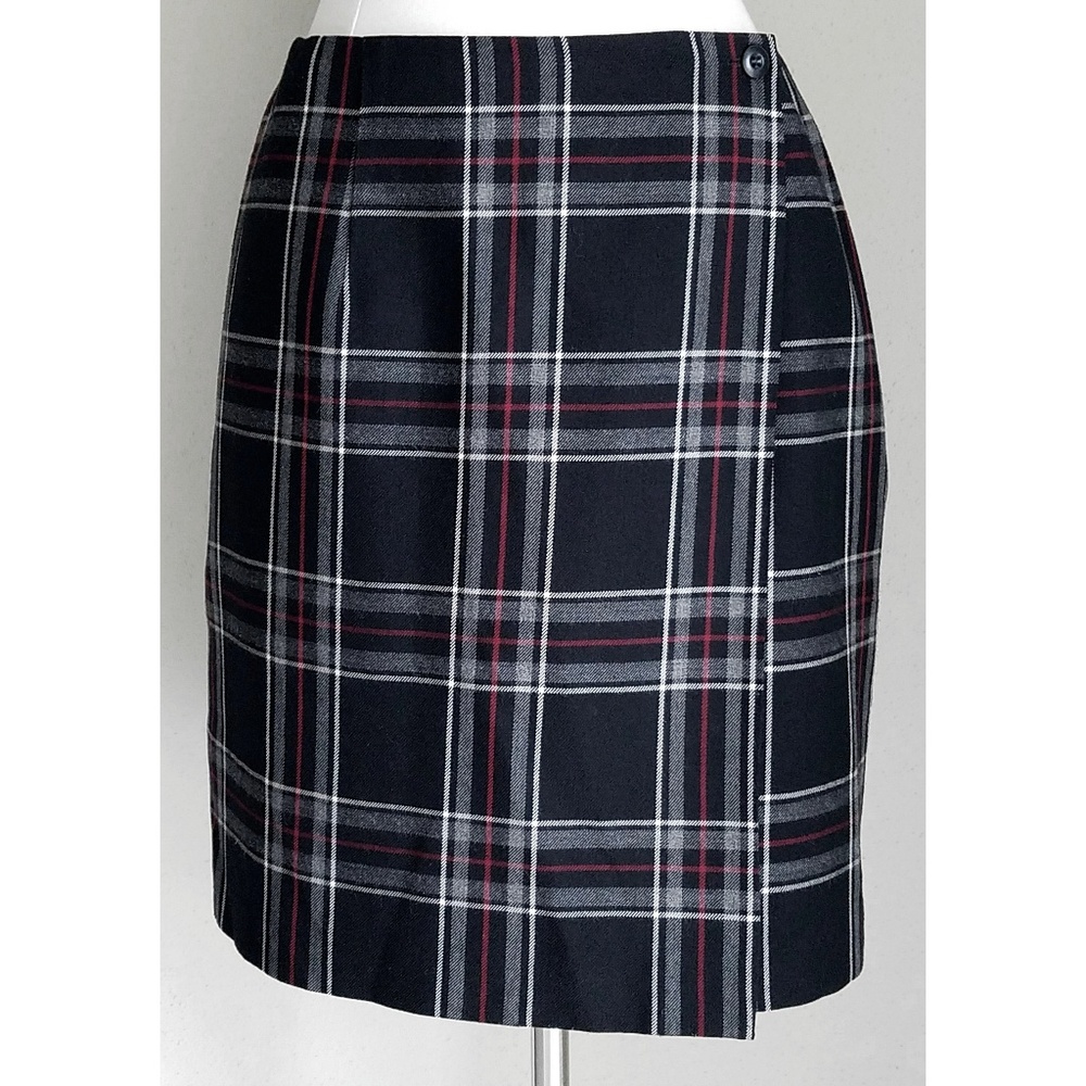 Black, White & Red Plaid Wrap Skirt - Picture 2 of 4
